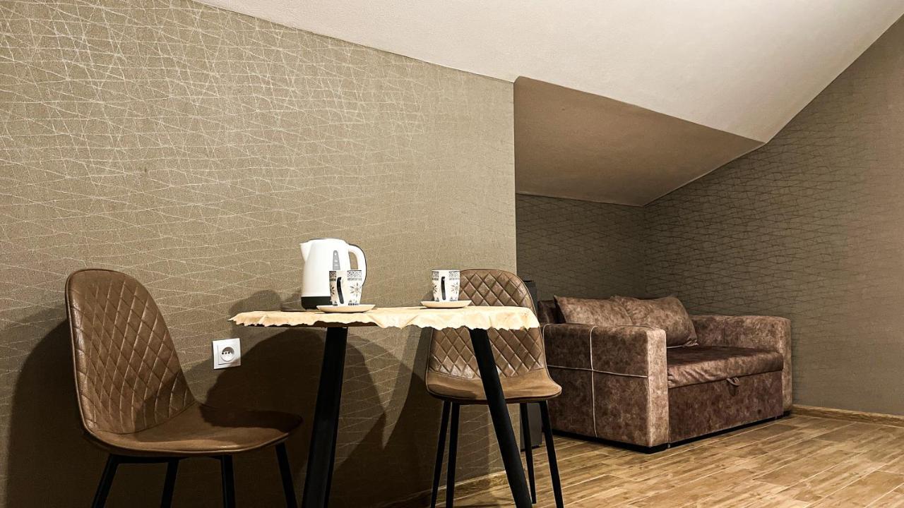 Dani Lux Lägenhet Bakuriani Exteriör bild